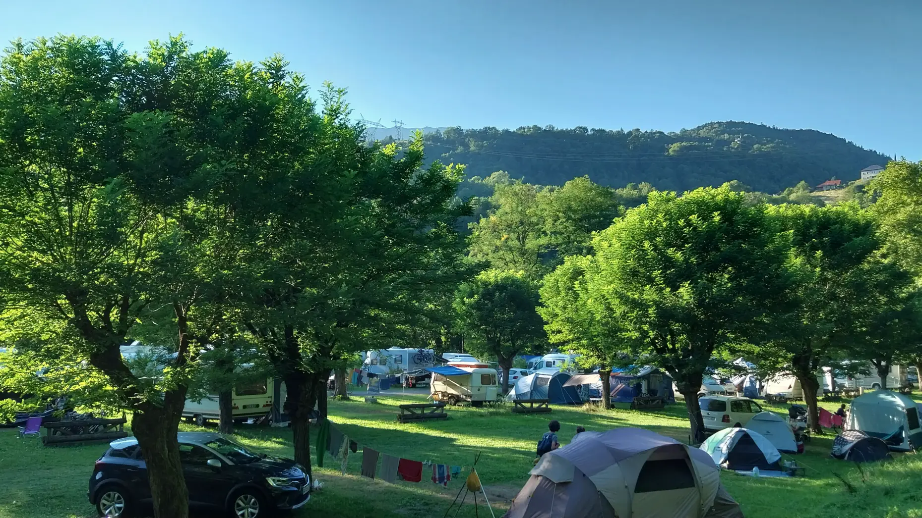 Camping Les Adoubes