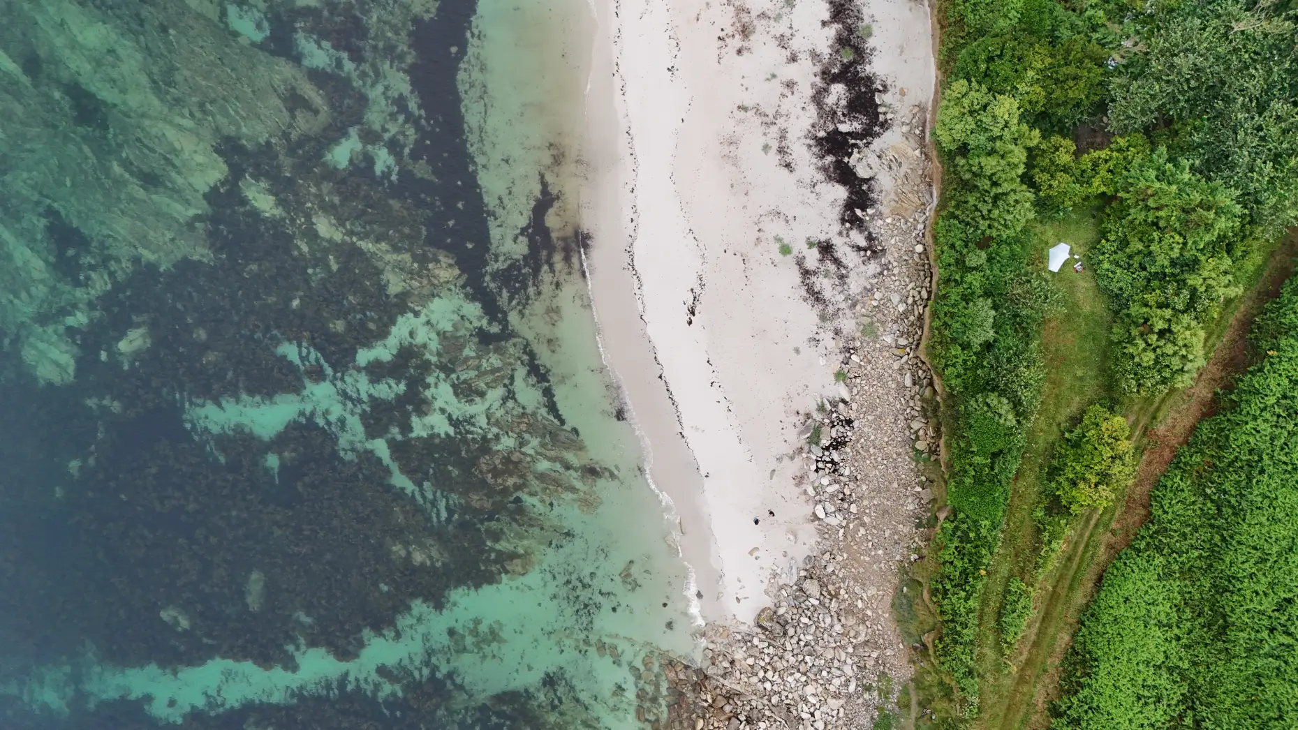Plage d'Eva
