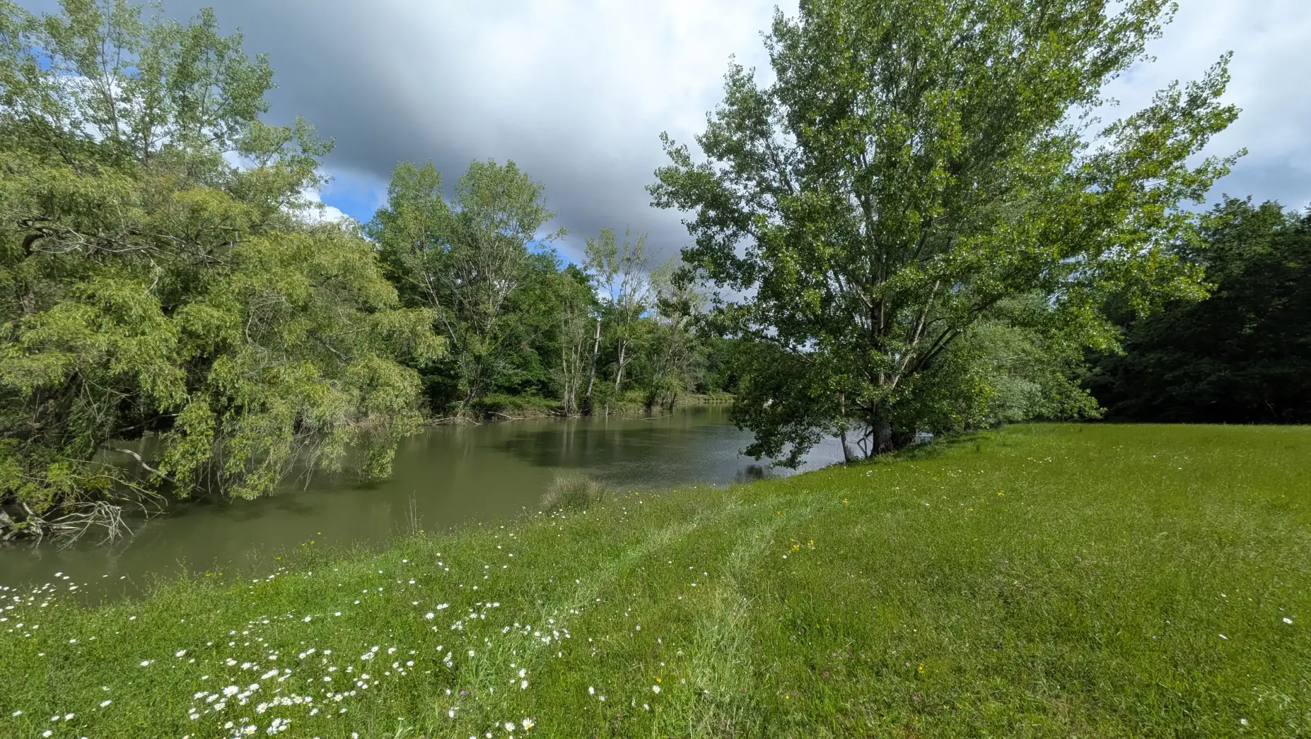 Le Lac de Dordogne