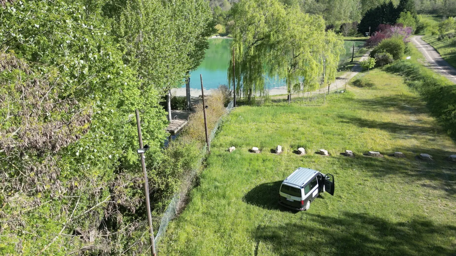 Le Lac